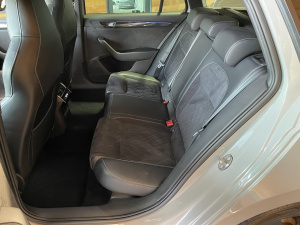 Skoda Superb Combi 2.0 Tdi 150 Ds7 Sportline Superb Combi 72 500km
