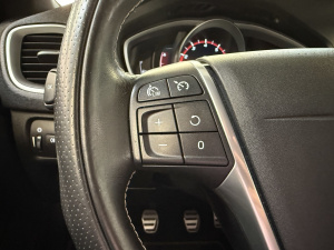 Volvo V40 T3 152ch R-design V40 57 549km