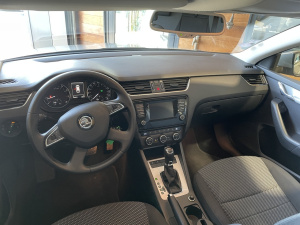 Skoda Octavia Combi 1.4 Tsi 140 Ch Dsg Ambition Octavia Combi 107 900km