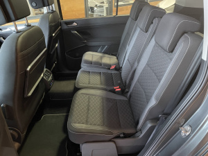 Volkswagen Touran Connect 2.0 Tdi 150ch+ Toit Pano-1ere Main Touran 105 631km