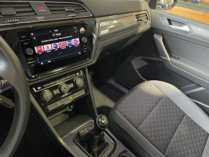 Volkswagen Touran Connect 2.0 Tdi 150ch+ Toit Pano-1ere Main Touran 105 631km