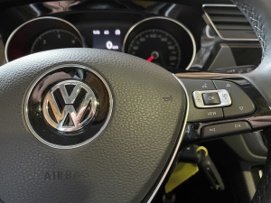 Volkswagen Touran Connect 2.0 Tdi 150ch+ Toit Pano-1ere Main Touran 105 631km