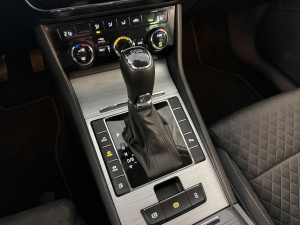 Skoda Superb Combi 1.4 Tsi 218ch Hybride Business Dsg6 Superb Combi 79 452km