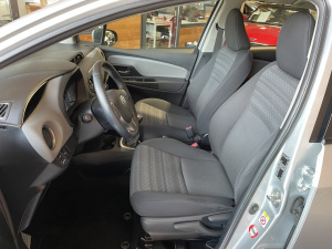 Toyota Yaris 100 Vvt-i Dynamic Yaris 70 382km