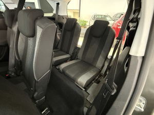 Peugeot 5008 2.0 Hdi 150ch Active Business Distrib Ok 5008 132 185km