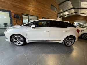 Ds Ds5 Hybrid 4x4 Etg6 So Chic Ds5 138 642km