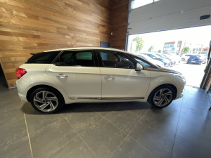 Ds Ds5 Hybrid 4x4 Etg6 So Chic Ds5 138 642km