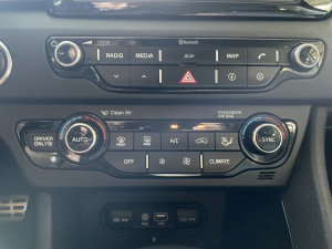 Kia Niro 1.6 Gdi Hybride 141 Ch Dct6 Active Niro 64 960km