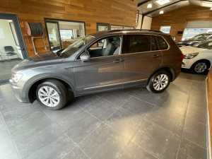 Volkswagen Tiguan 2.0 Tdi 150 Confortline Tiguan 126 808km