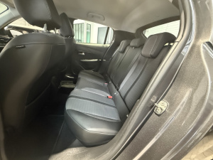 Peugeot 208 1.5 Hdi 100ch Allure 1er Main Distrib Ok 208 142 763km