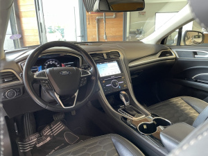 Ford Mondeo 2.0 Hybrid 187 Vignale Mondeo 141 993km