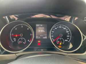 Volkswagen Touran 1.6 Tdi 115 Ch Bvm6 Confortline Touran 129 590km