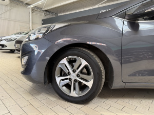 Hyundai I30 1.6 Crdi 110ch Creative 1er Main I30 87 667km