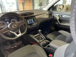Nissan Qashqai 1.3 Dig-t 140 N-connecta Qashqai 59 800km