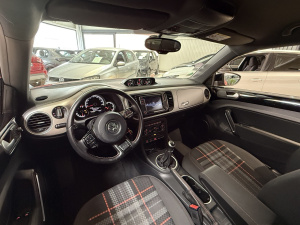Volkswagen Beetle 1.2 Tsi 105 Ch Club Distribution Ok Beetle 122 450km