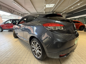 Renault Megane 3 Coupe Phase 3 1.5 Dci 110ch Bose MÉgane 129 211km