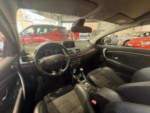 Renault Megane 3 Coupe Phase 3 1.5 Dci 110ch Bose MÉgane 129 211km