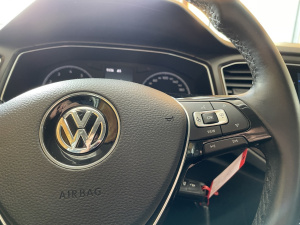 Volkswagen T-roc 1.0 Tsi 115 Lounge + Carplay T-roc 122 555km