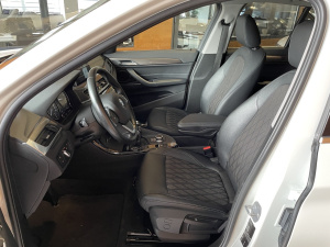 Bmw X1 Sdrive 18i 140 Ch Dkg7 Xline X1 88 469km
