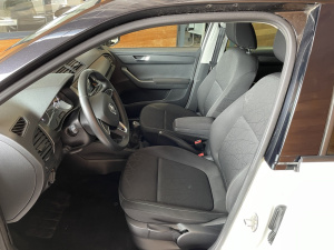 Skoda Fabia 1.0 Mpi 75ch Clever- Carplay + Camera De Rec Fabia 100 000km