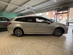 Toyota Corolla Touring Sport 184ch Hybride Design Corolla 69 412km