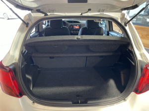 Toyota Yaris 69 Vvt-i Active Yaris 75 313km