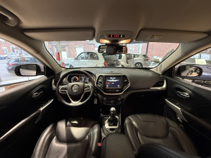 Jeep Cherokee Longitude 2.0l Multijet 140ch 4x2 Cherokee 132 214km