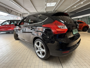 Ford Focus 2.0 Tdci 140ch Titanium +toit Ouvrant Focus 87 620km
