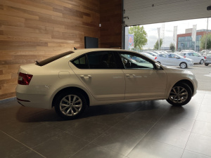 Skoda Octavia 1.0 Tsi 116 Dsg7 Business Octavia 90 737km