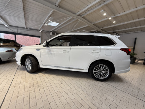Mitsubishi Outlander 2.4 Phev 224ch 4wd Business Outlander 108 660km