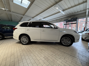 Mitsubishi Outlander 2.4 Phev 224ch 4wd Business Outlander 108 660km