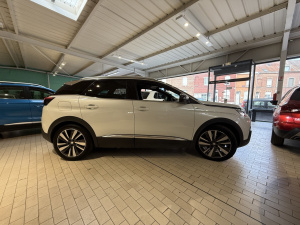 Peugeot 3008 Hybrid 300ch Eat8 Gt 3008 79 816km