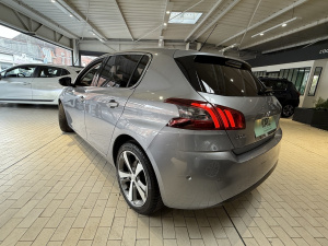 Peugeot 308 Tech Edition 1.5 Hdi 130ch Eat8 308 99 999km
