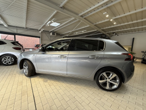 Peugeot 308 Tech Edition 1.5 Hdi 130ch Eat8 308 99 999km
