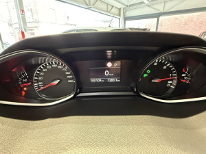 Peugeot 308 Tech Edition 1.5 Hdi 130ch Eat8 308 99 999km