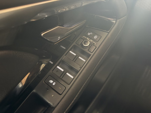 Land Rover Range Rover Evoque 2.0 150ch Mhev Dynamic Evoque 97&nbsp;759km