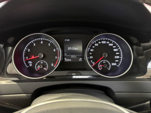 Volkswagen Golf 1.2 Tsi 105ch Cup Golf 133 976km