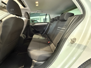 Volkswagen Golf 1.2 Tsi 105ch Cup Golf 133 976km