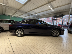 Lexus Es 300h Hybride 218ch Executive Historique Complet Nx300 31 238km