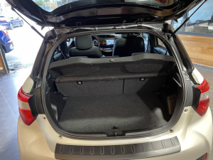 Toyota Yaris Collection Hybride 100h Yaris 57 369km