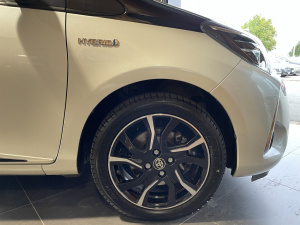 Toyota Yaris Collection Hybride 100h Yaris 57 369km