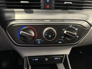 Hyundai I20 1.0 T-gdi 100ch Hybride Business Hist Complet I20 90 047km