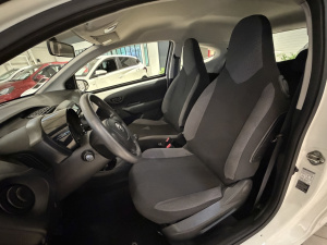 Toyota Aygo Pro 1.0 Vvt-i 72ch Mc18 Aygo 81&nbsp;020km