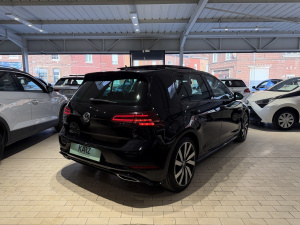 Volkswagen Golf 1.5 Tsi 150 Dsg R-line Golf 93&nbsp;907km