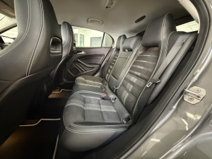 Mercedes Gla 200d 7-g Dct Sensation Gla 105 199km