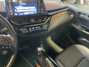 Toyota C-hr Hybride 122ch Collection C-hr 119 800km