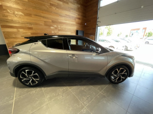 Toyota C-hr Hybride 122ch Collection C-hr 119 800km