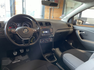 Volkswagen Polo 1.2 Tsi 90 Match + Carplay Polo 76 900km