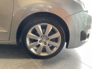 Peugeot 5008 2.0 Hdi 150ch Bvm6 Allure 5008 125 717km