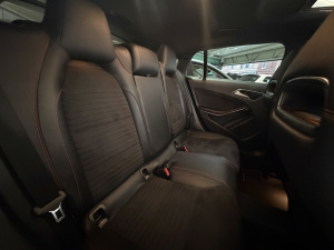 Mercedes Cla Shooting Brake Fascination 220 D 7g-dct Cla Shooting Brake 136&nbsp;841km